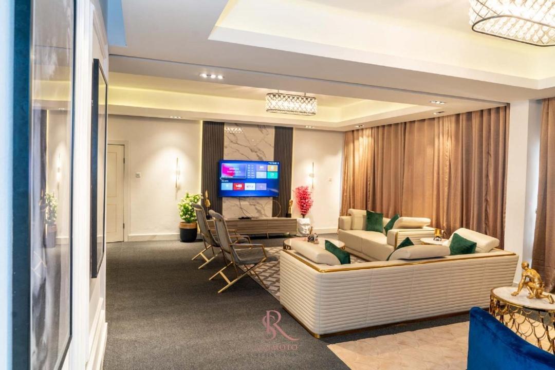 Sujimoto Residences Macdonald Лагос Экстерьер фото